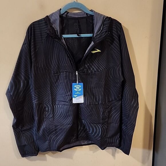 Brooks lightweight running jacket small NWT - Picture 1 of 7